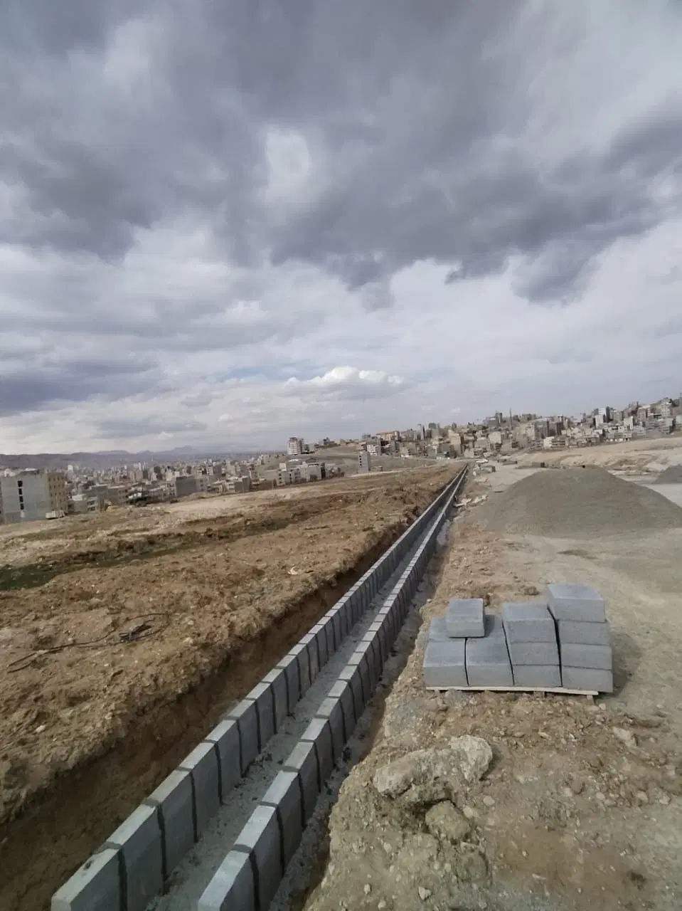 زمین عرفان