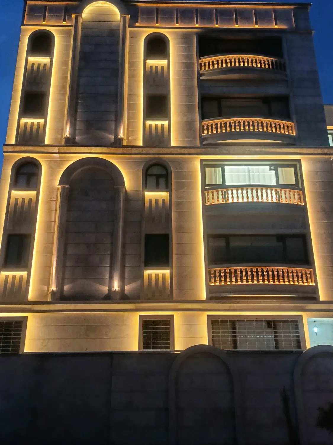 دوخوابه  109 متری