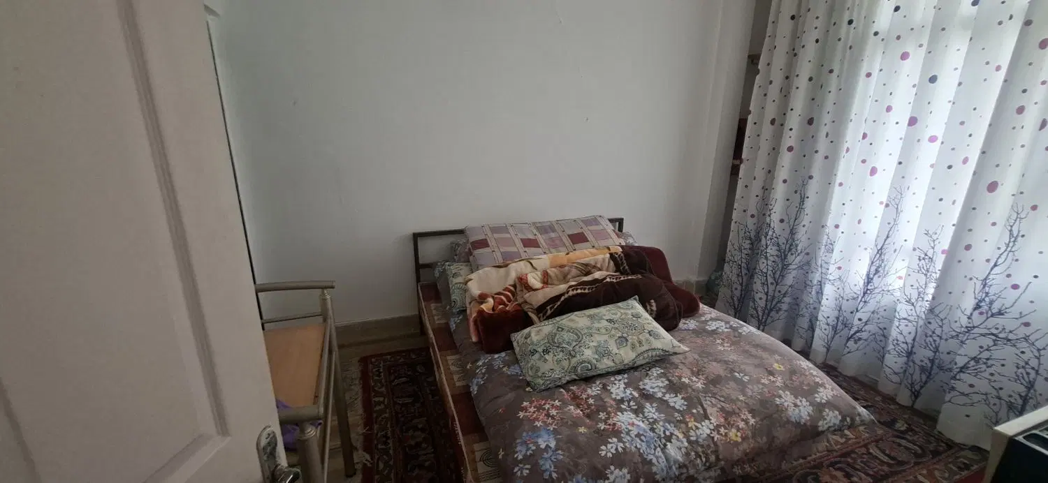 آپارتمان ۳ طبقه‌ای نزدیک حرم مطهر