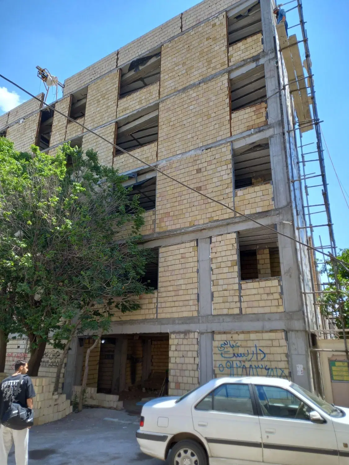 آپارتمان 82متری کوی دادگستری جنب کامرانیه
