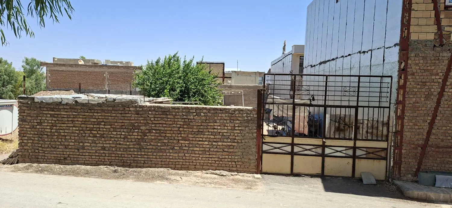 زمین مسکونی