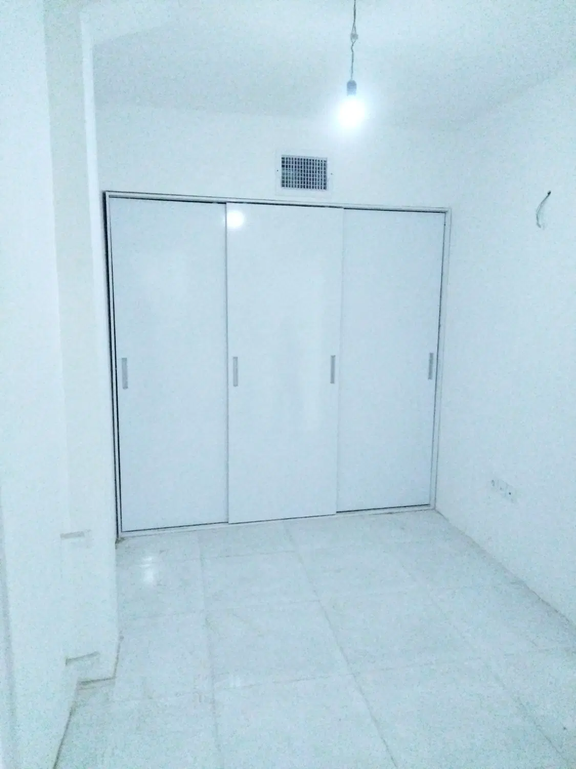 آپارتمان 85 متری دوخوابه تک واحدی