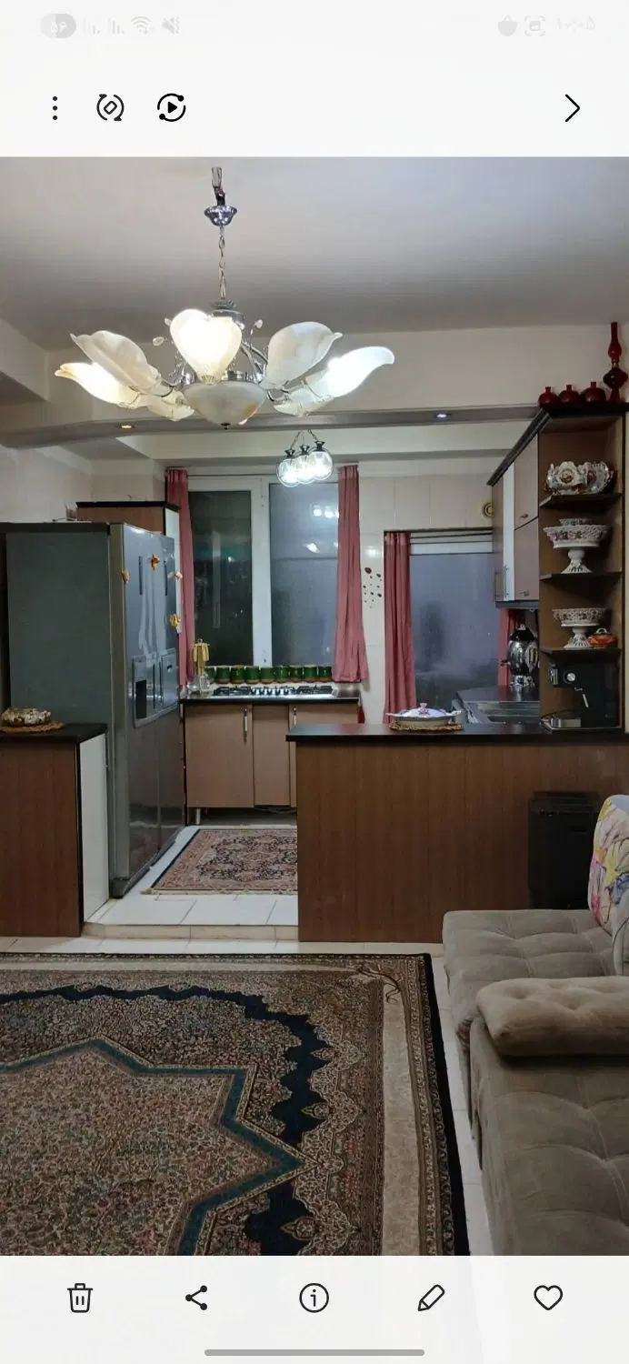 آپارتمان شقایق ۲