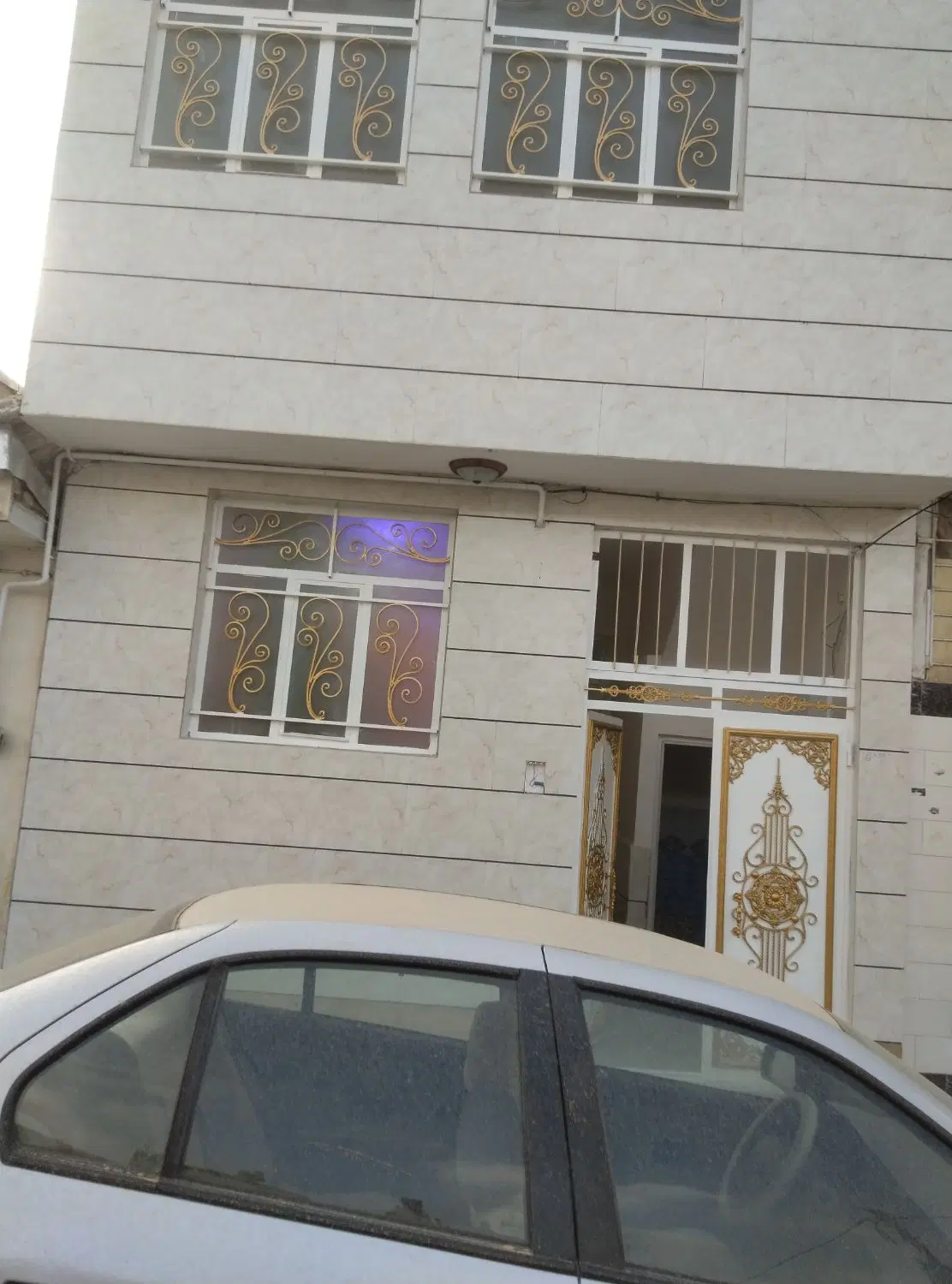 ویلایی مدرس بر ده متری اول کلید نخورده