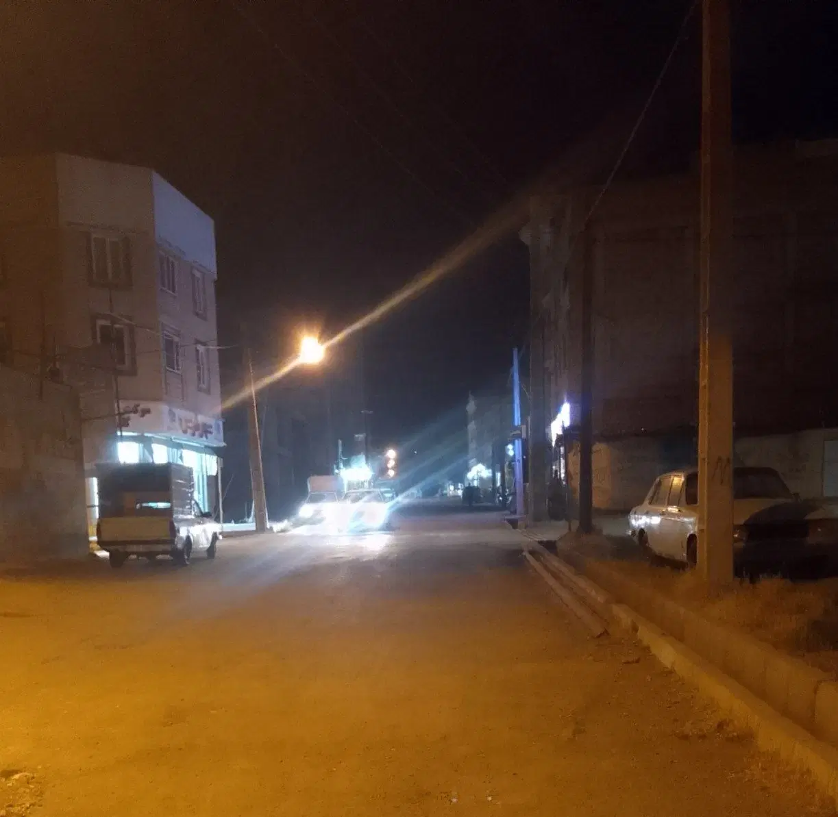 زمین مسکونی تجاری خیابان طالقانی