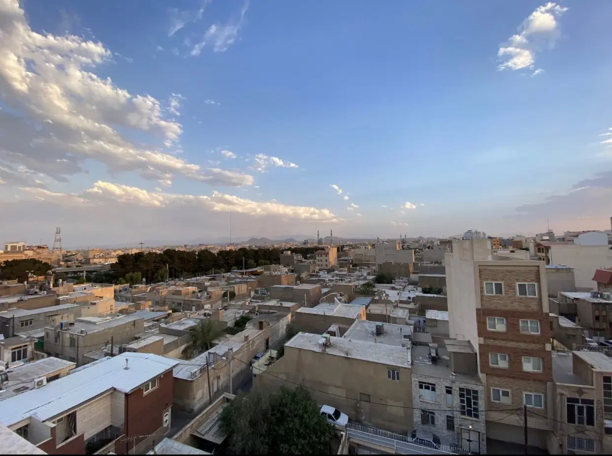 آپارتمان 94 متری( ابتدایی پروژه.. تونل صدر)
