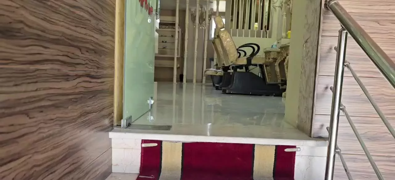 رهن و اجاره دو واحد تجاری