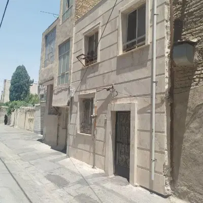 خونه ای زیبا درقلب اراک
