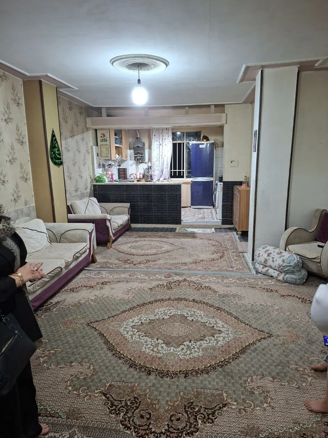 واحد ۷۵ متری خیابان۱۶ متری حافظ