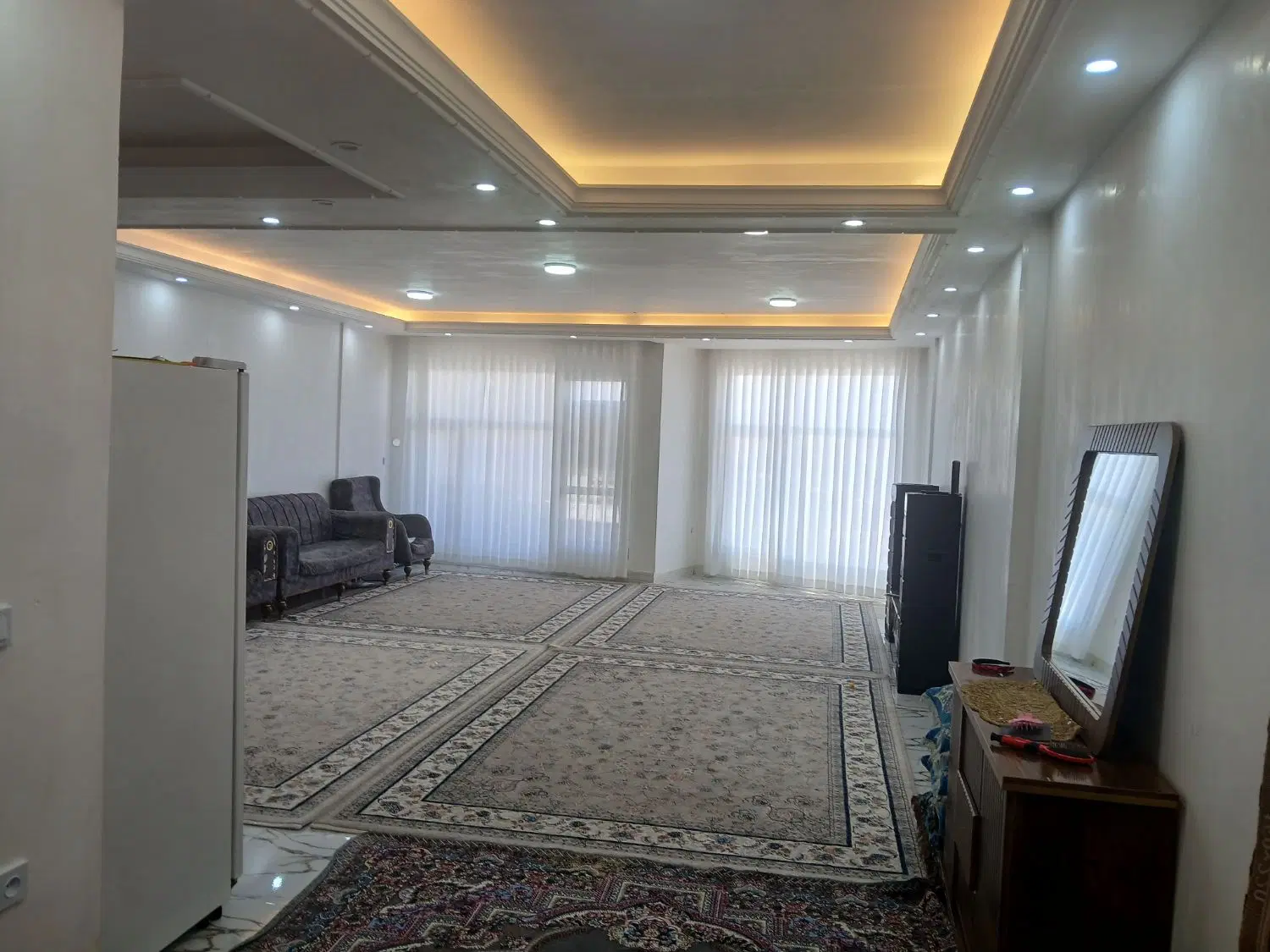 رهن واحداپارتمان نوساز ۲ساله هم میدم