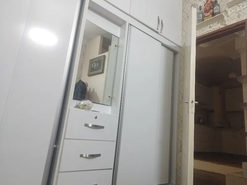 همخانه