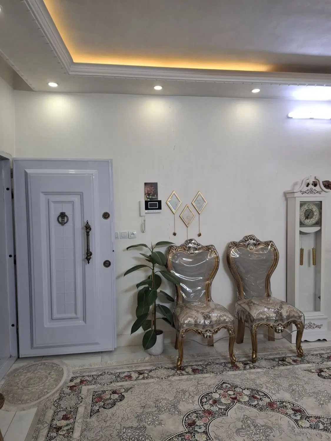 منزل دوطبقه خیابان باهنر