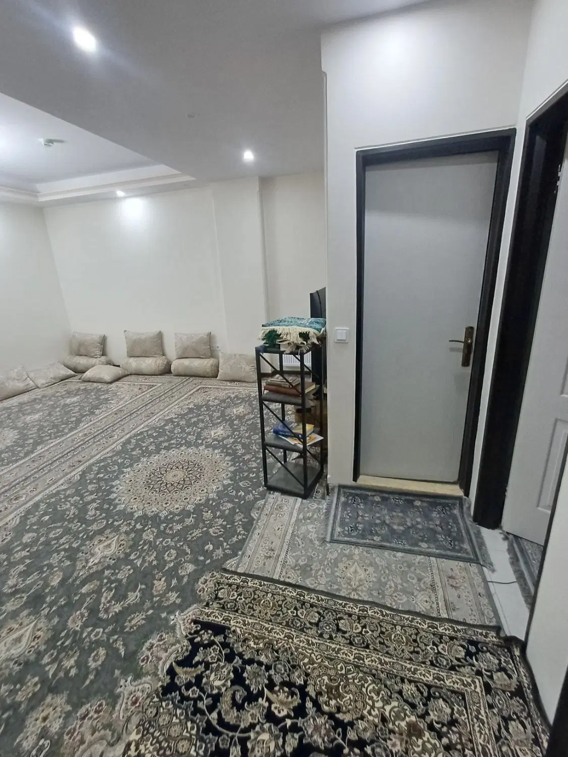 خونه ۷۷ متری فول امکانات