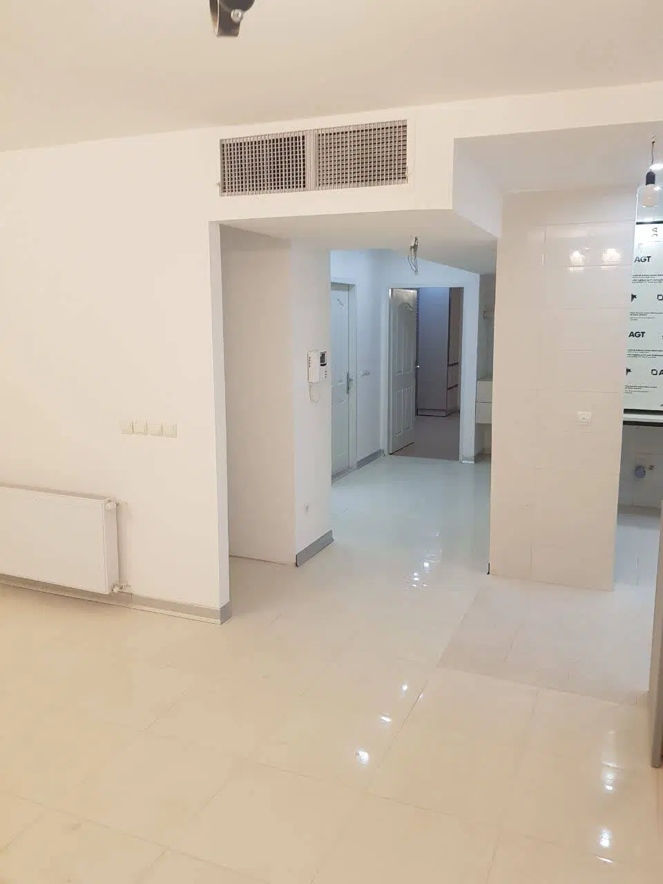 فروش اپارتمان  دوخوابه ملکی مهندسین 3صدرا