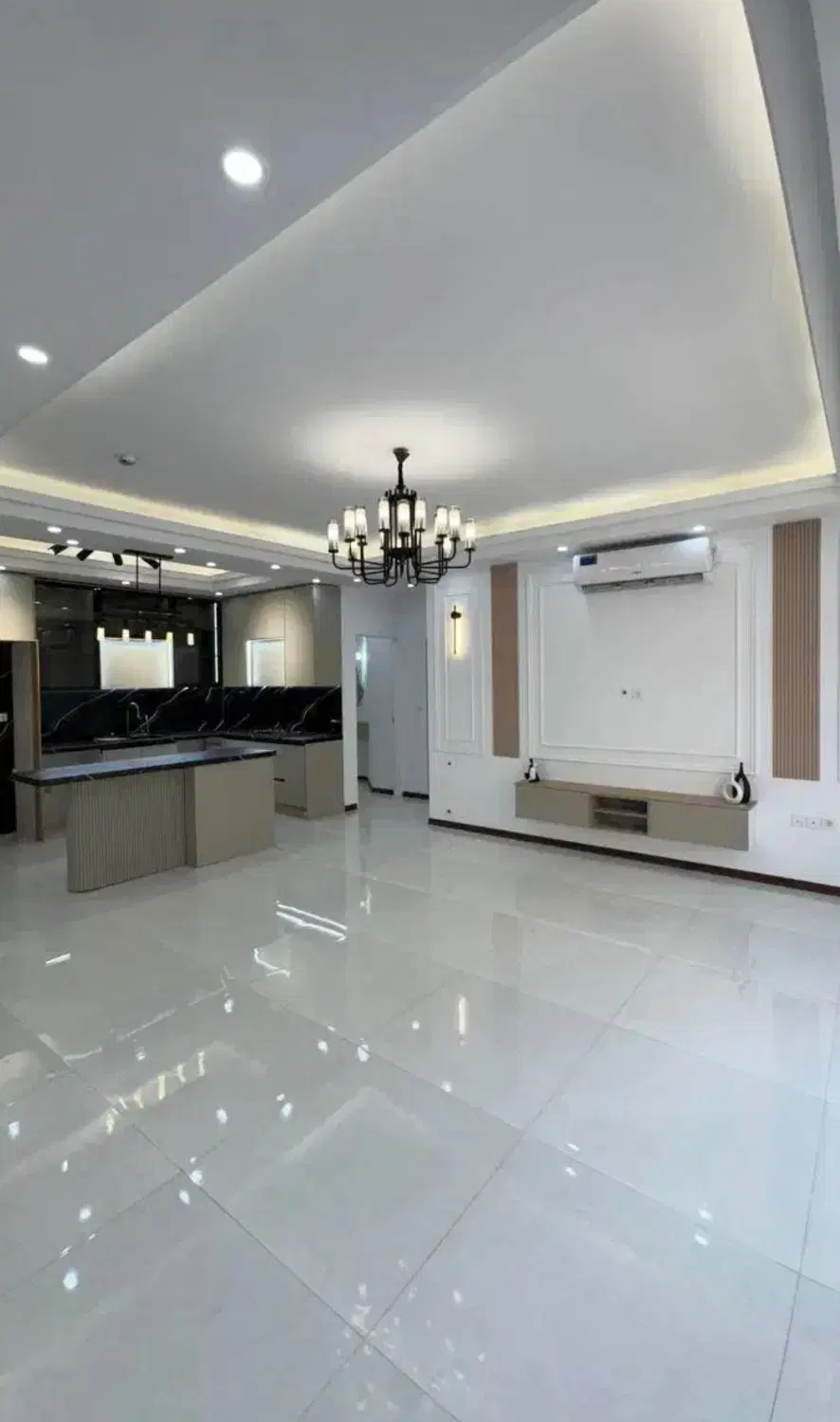 68 متر _ روبه نما _ سند تک‌برگ _ فول دیزاین