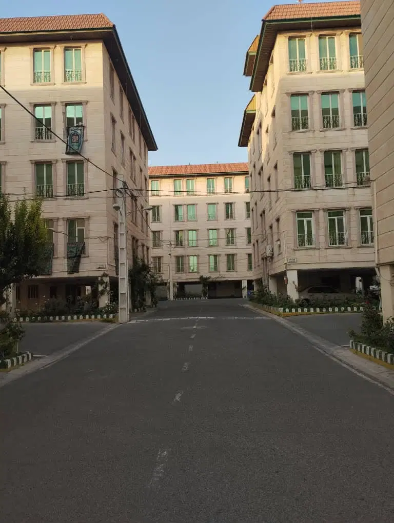 65متر سنددار زیر قیمت