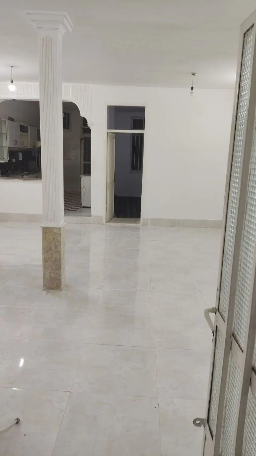 واحد 100متری ویلایی
