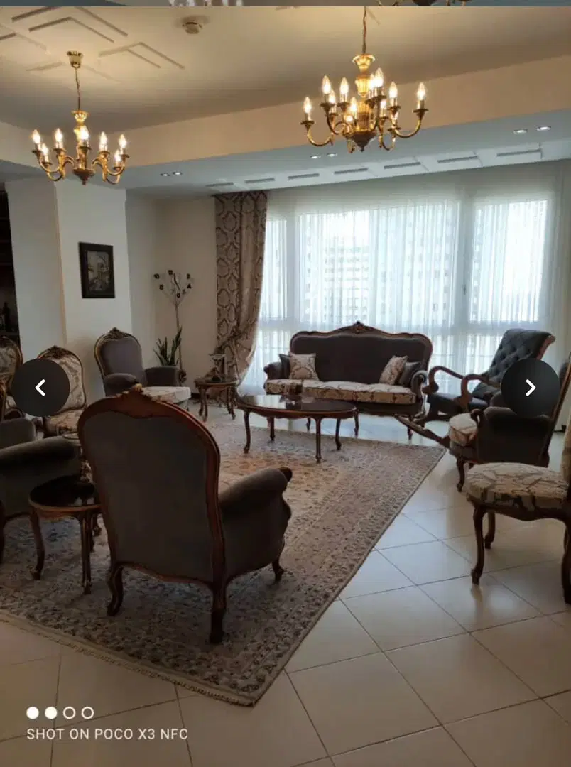 ۱۲۳متری دوخواب جنوبی پنجره قدی بدون مشرف دریاچه