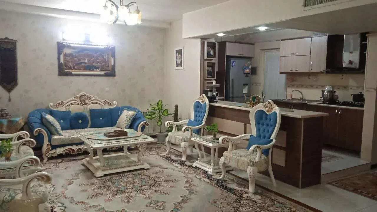 واحد ۸۱متری
