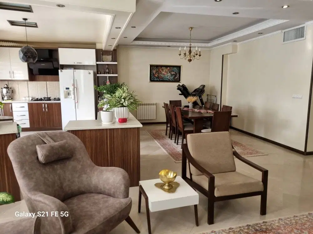 ۱۳۰متر _۳خواب _۲پارکینگه _شهران