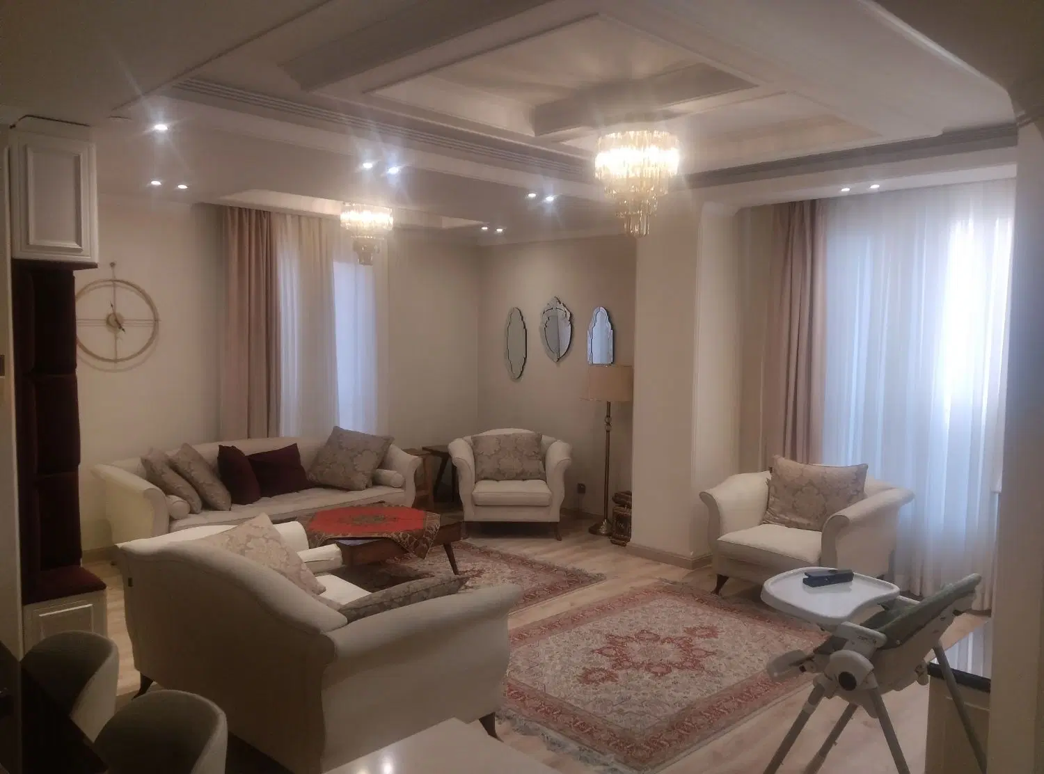 ۱۰۰ متر دو خواب ، ۱۴۰ متر سه خواب ( فاطمی)