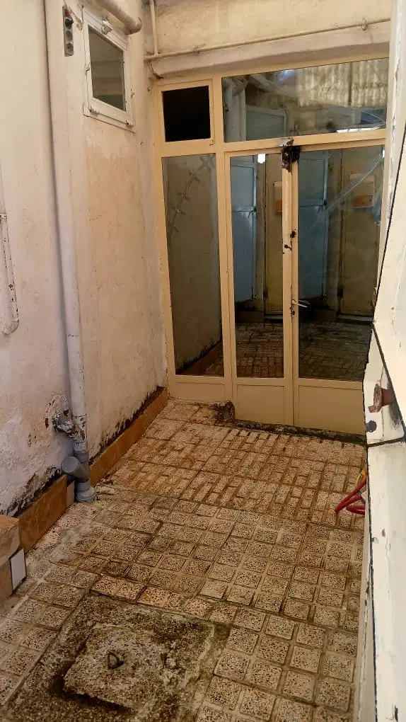 ویلایی دربست