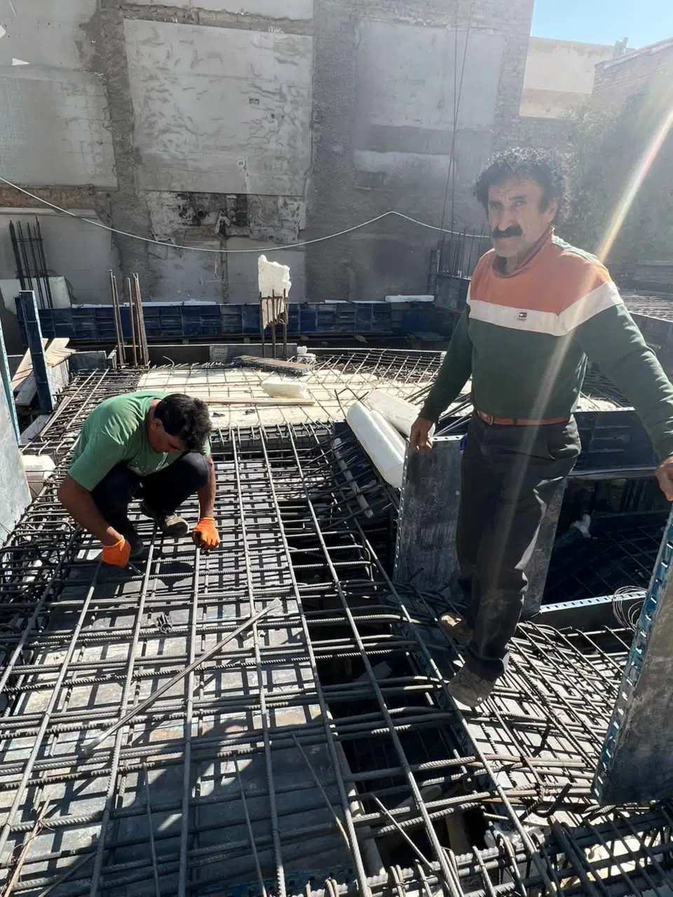مشارکت و اجرای اسکلت با مصالح