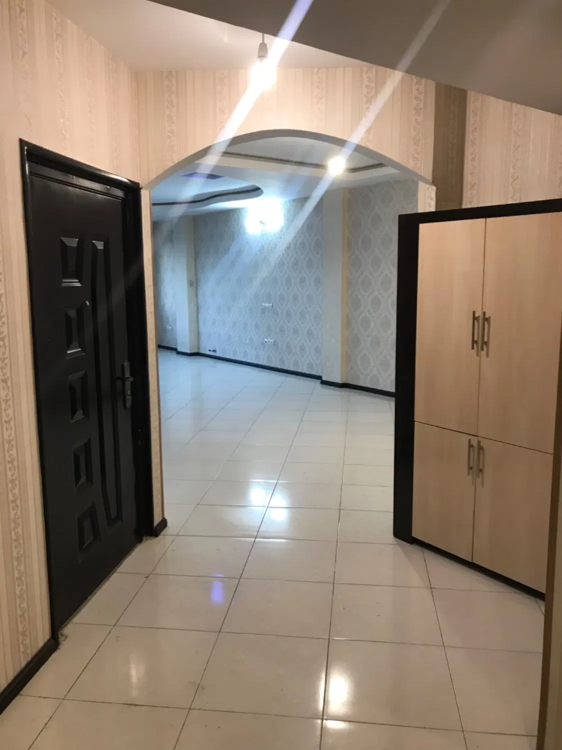 آپارتمان 180متری در دانش آموز
