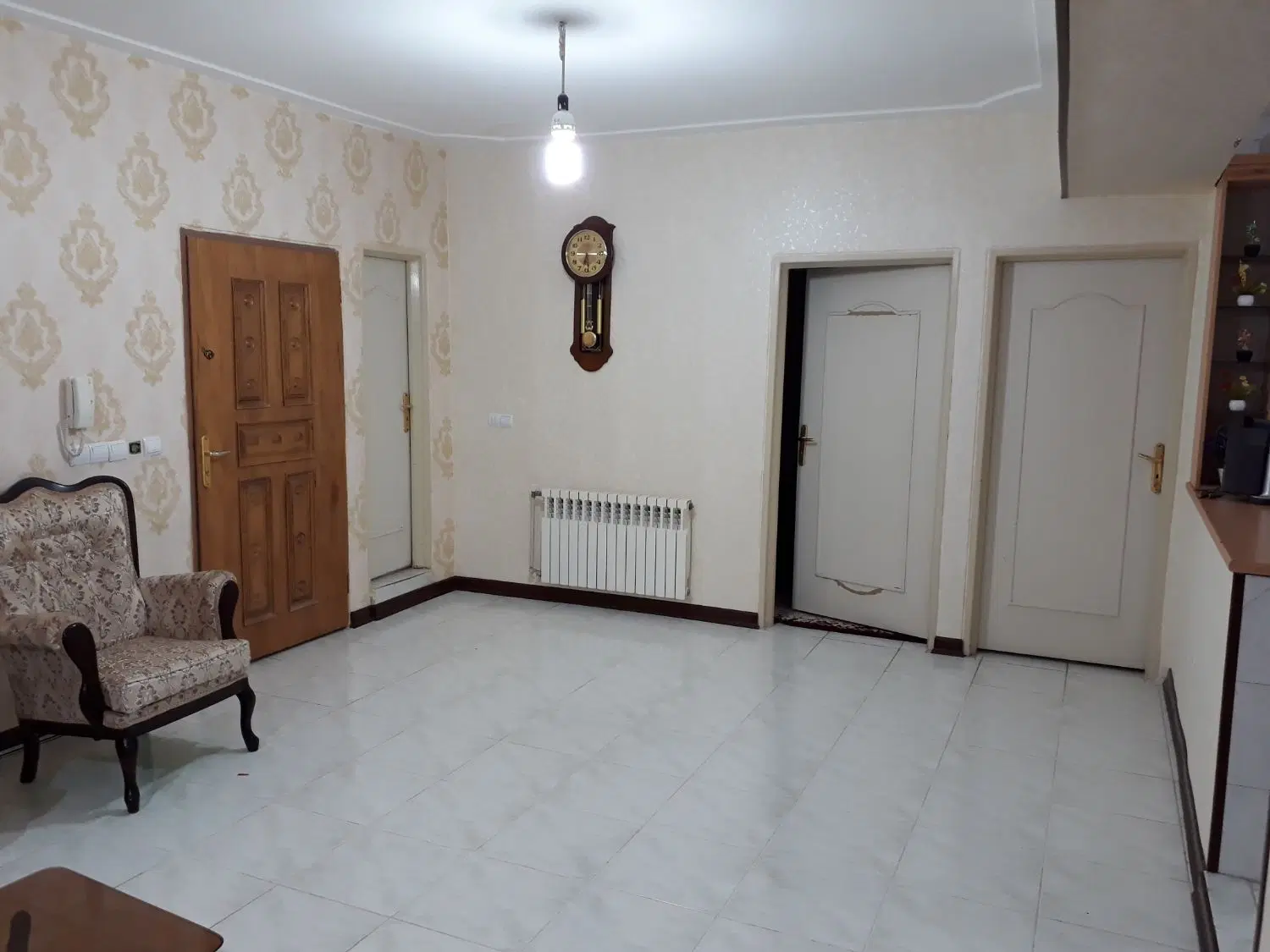 آپارتمان ۹۰ متری مرکز شهر