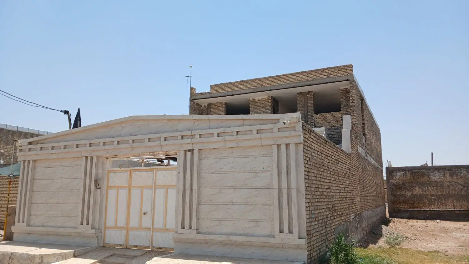 خانه دو طبقه