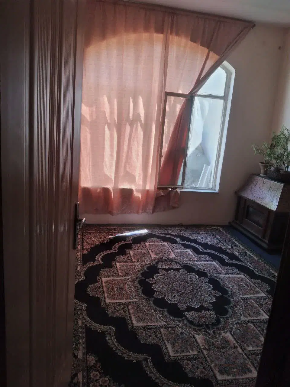 ویلایی دربست