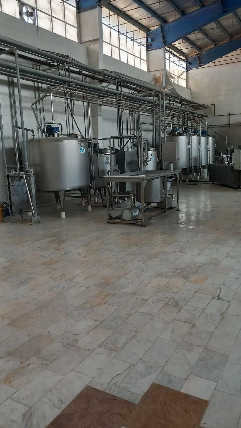 کارخانه بستنی