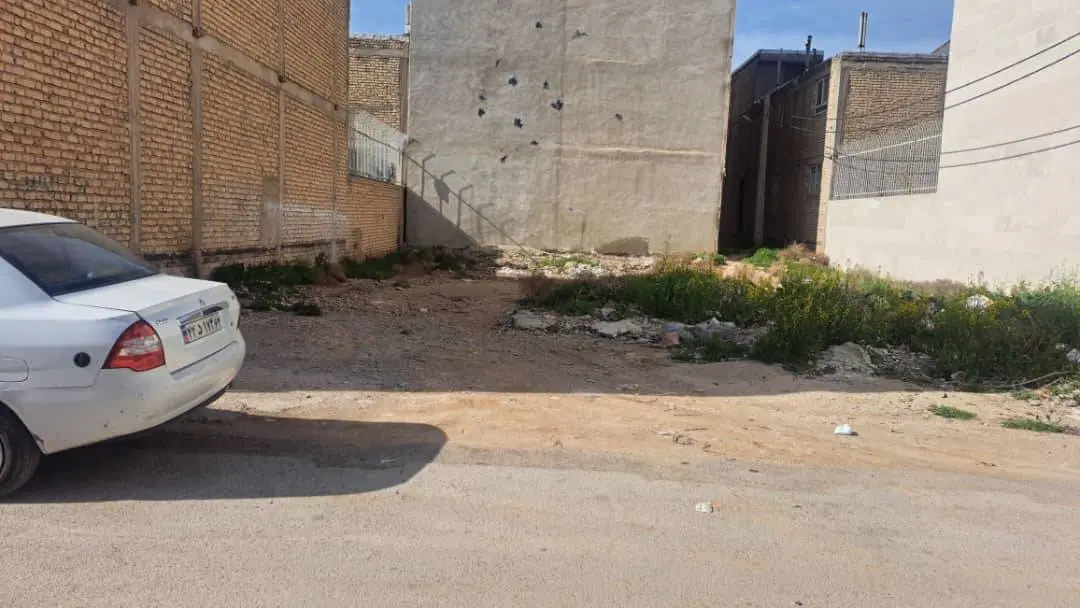 زمین ۲۸۸ متری دونبش مشکل گشا