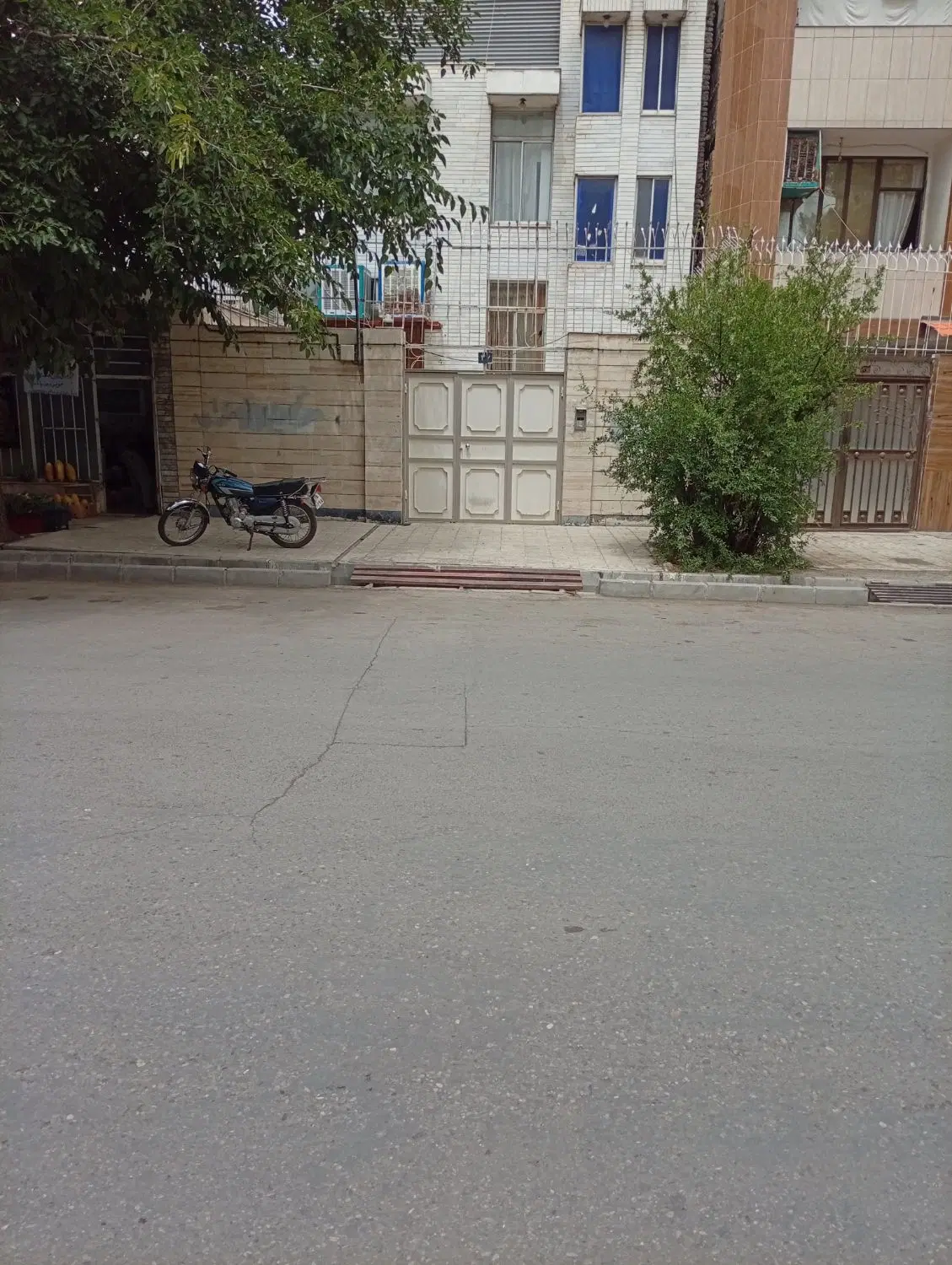 ویلایی۳طبقه فول.ابوطالب.شفا.مطهری.شمالی