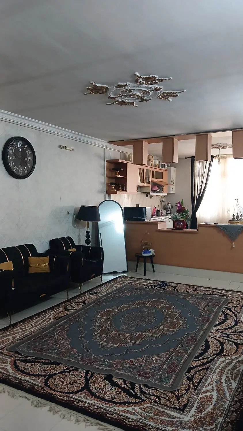 آپارتمان جراح ۲ توس ۷۶