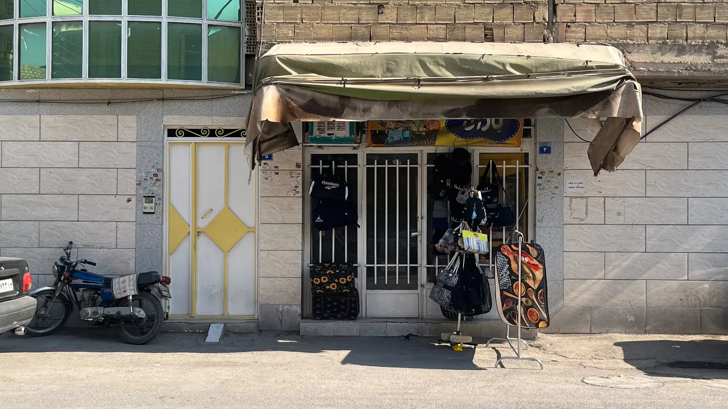 فروش مغازه ۱۱ متری