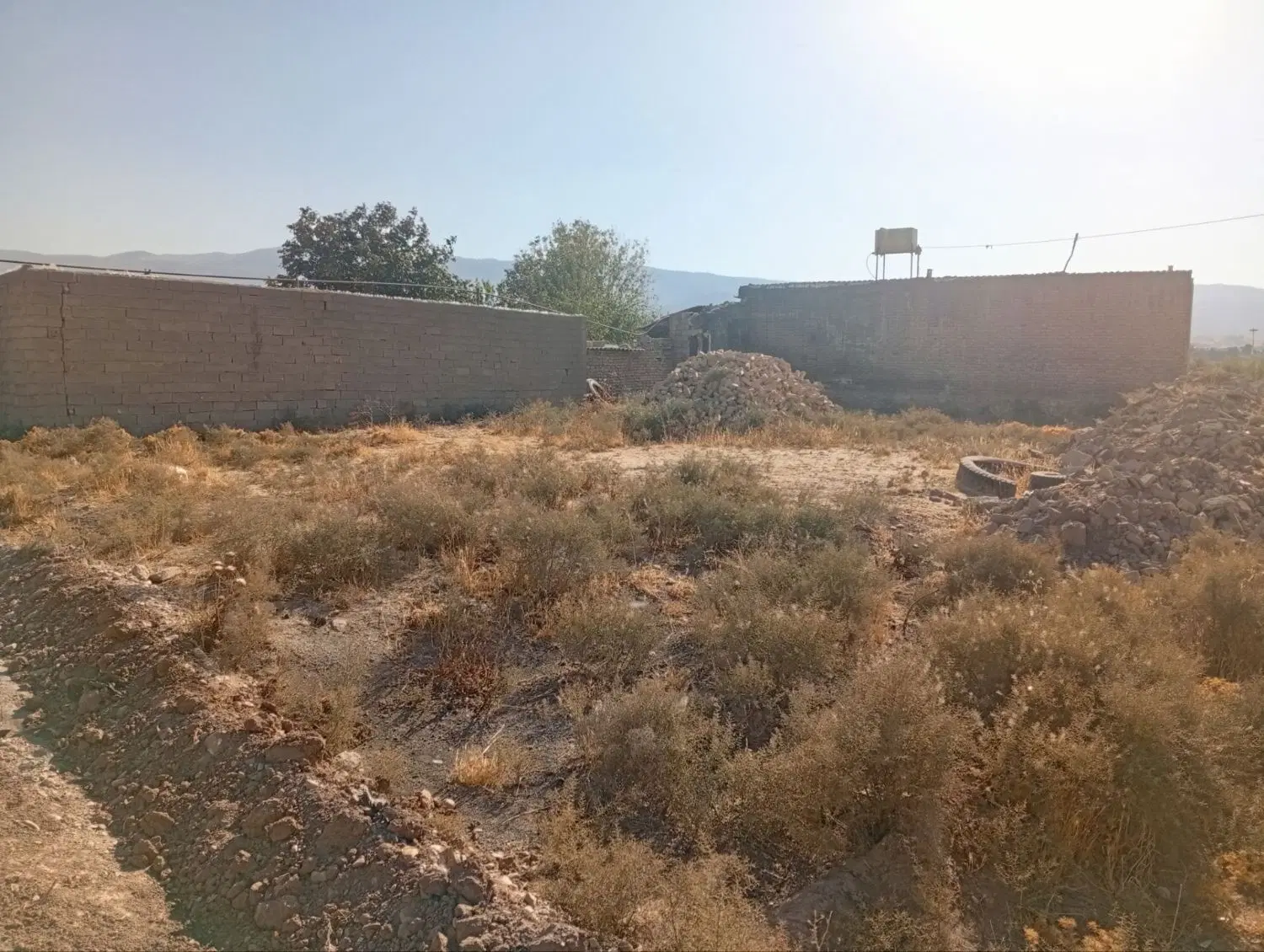 زمین مسکونی 200متری