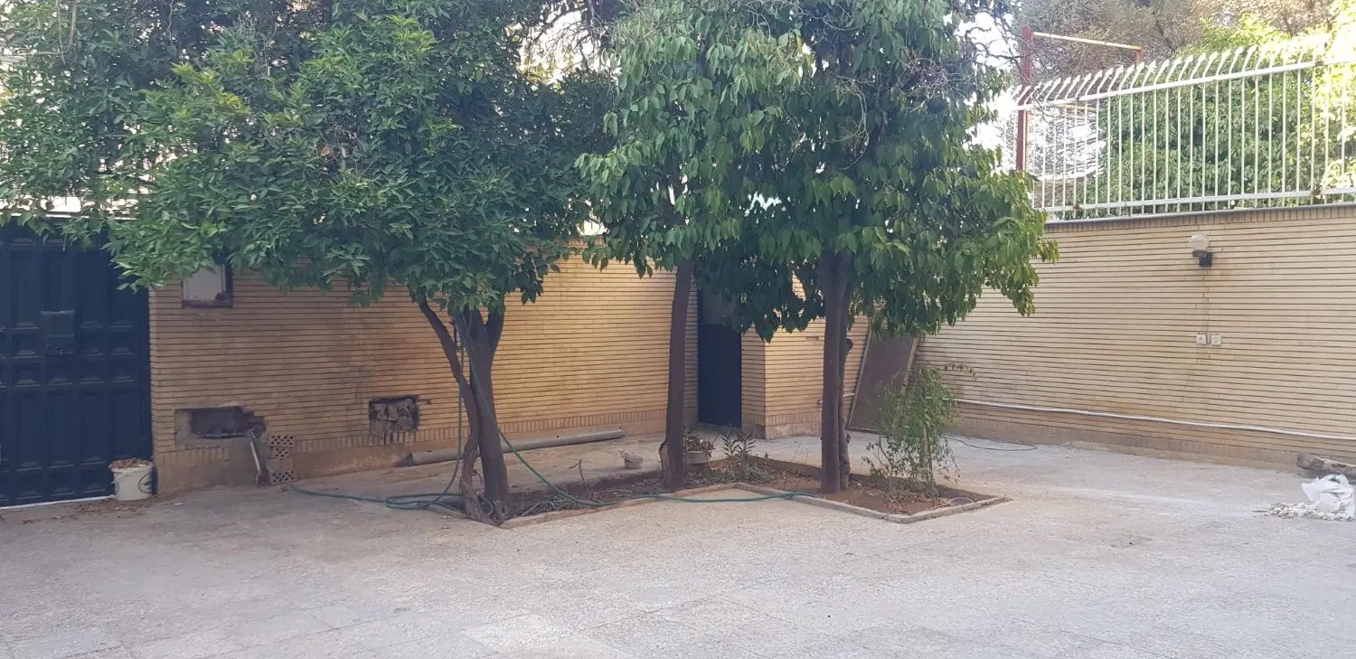 ویلایی دربست( دوطبقه)