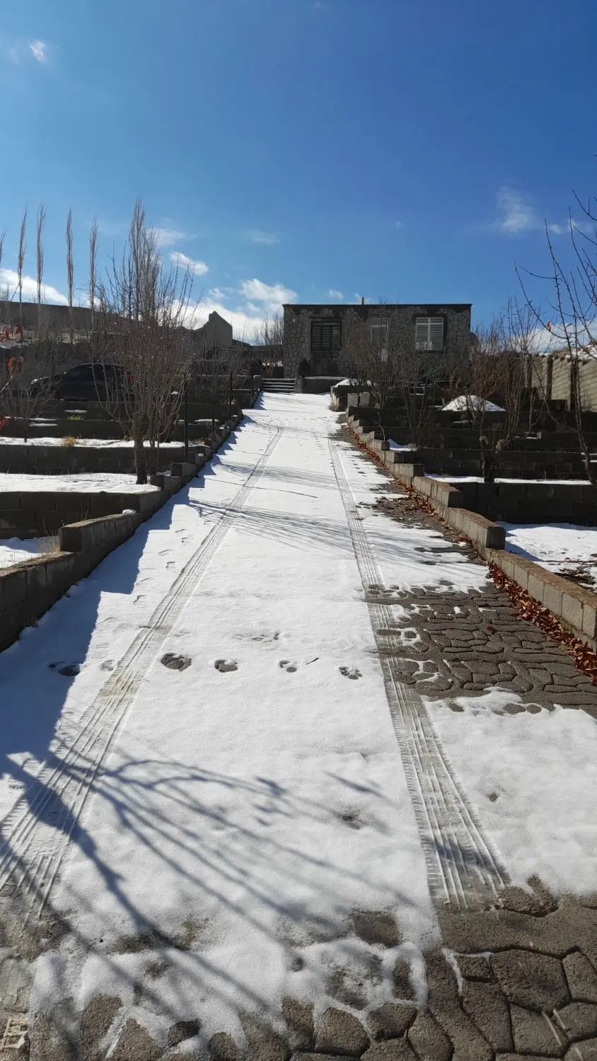 باغچه ۲۰۰۰ متری کودیان