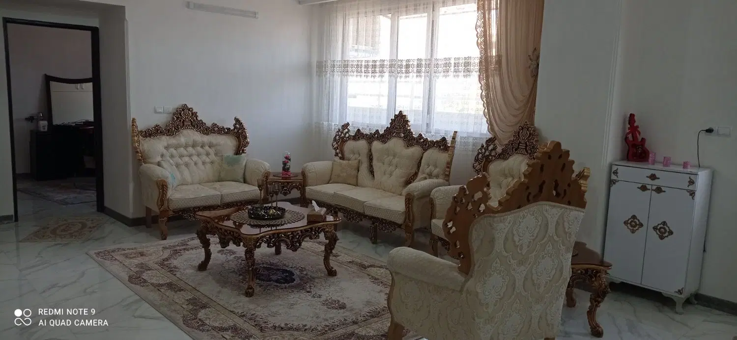 97  متر صالحیه