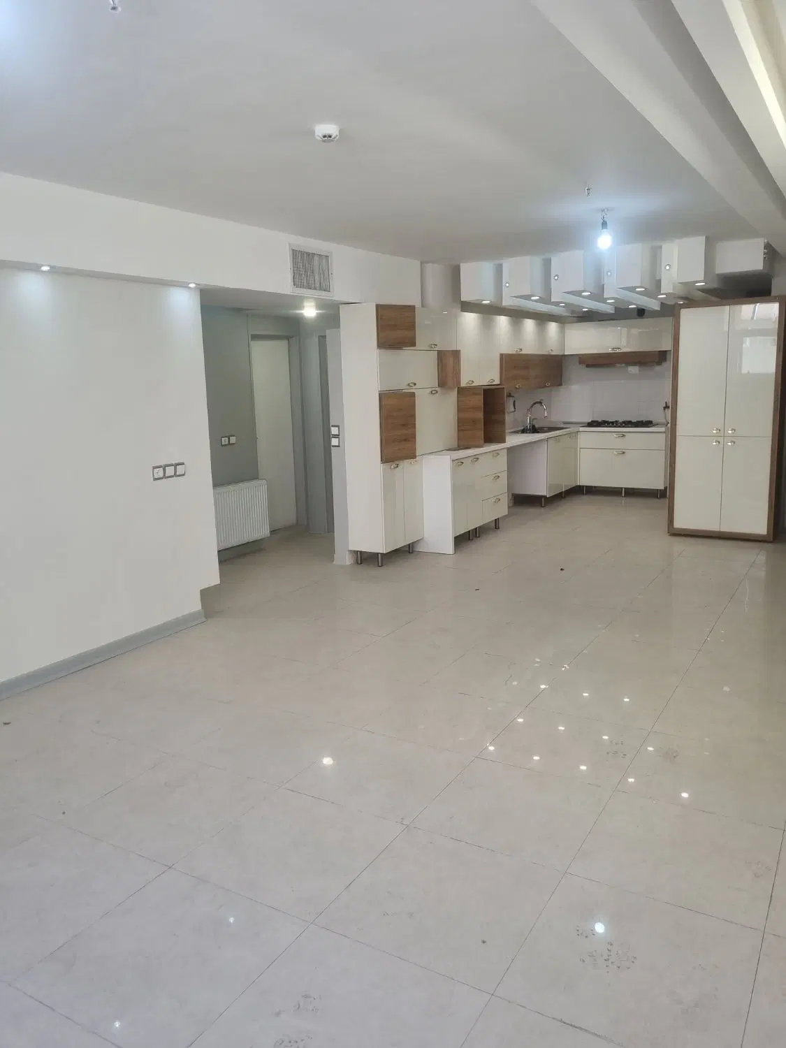آپارتمان ۱۰۰ متری دوخوابه عطار