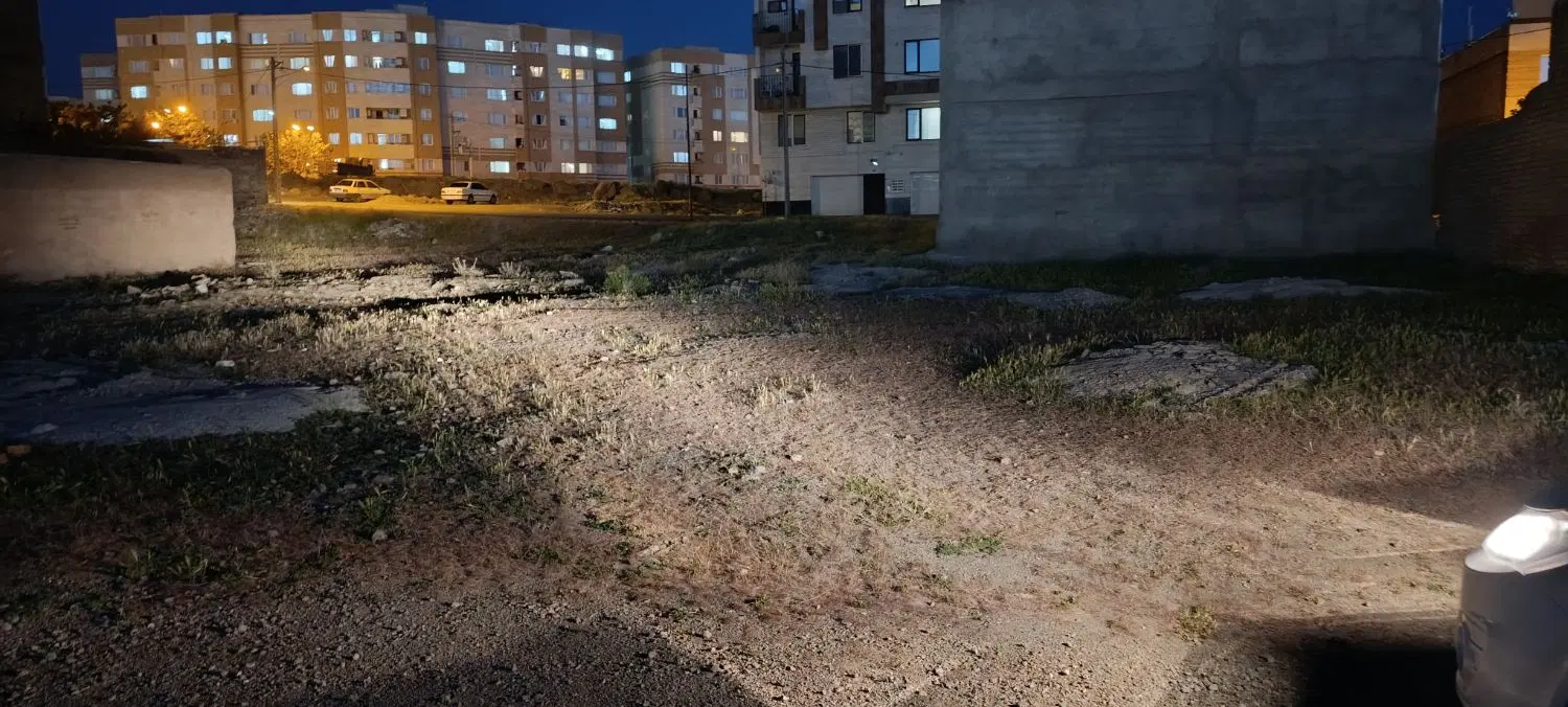 زمین ۲۰۰ متری سند تک برگ