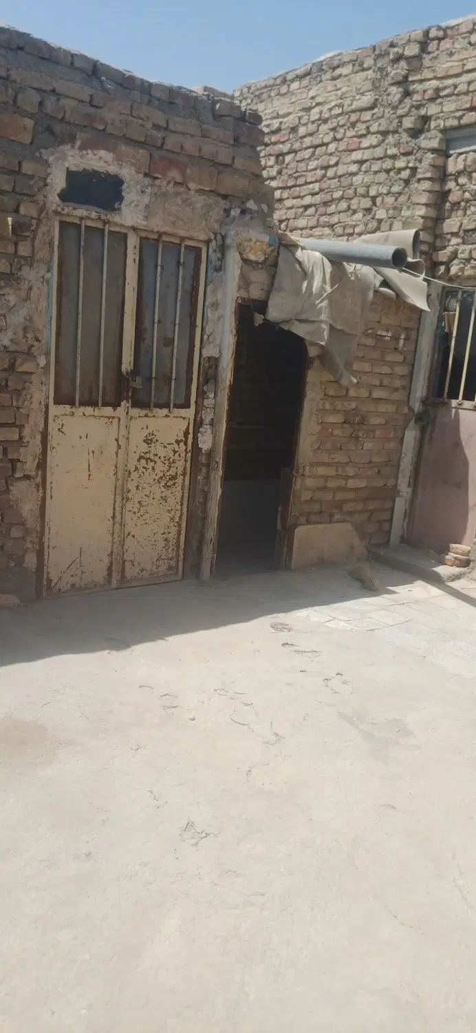 خانه اجارهی کشاورز ۱۰ میلان ۱۱