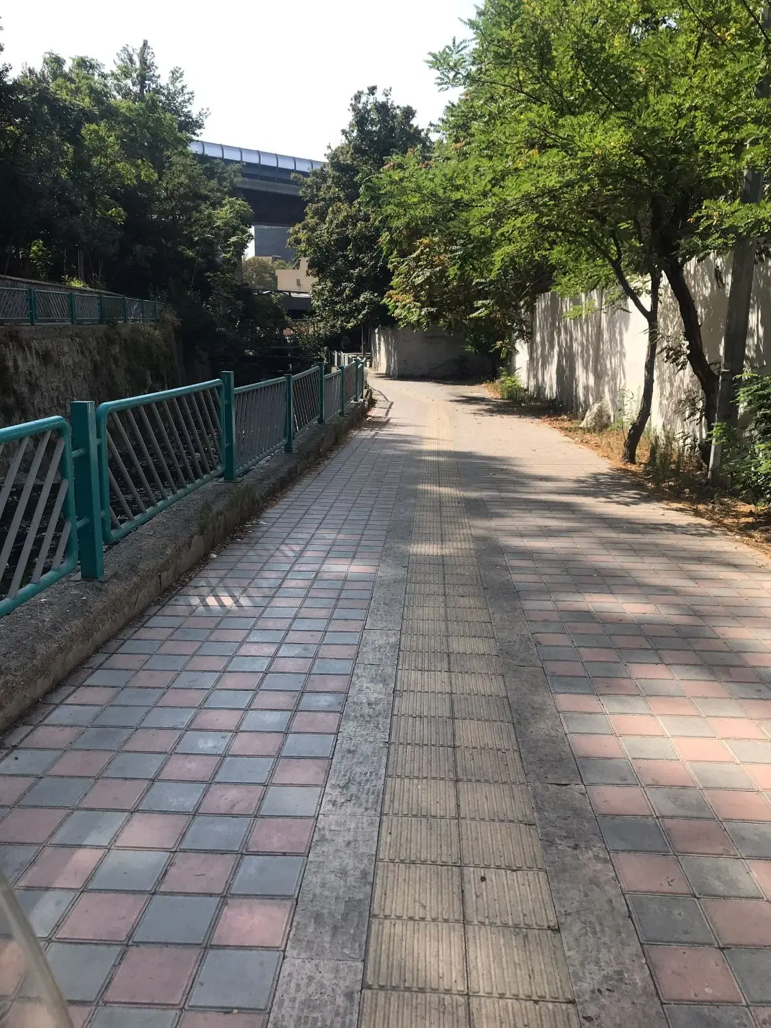 منطقه یک الهیه
