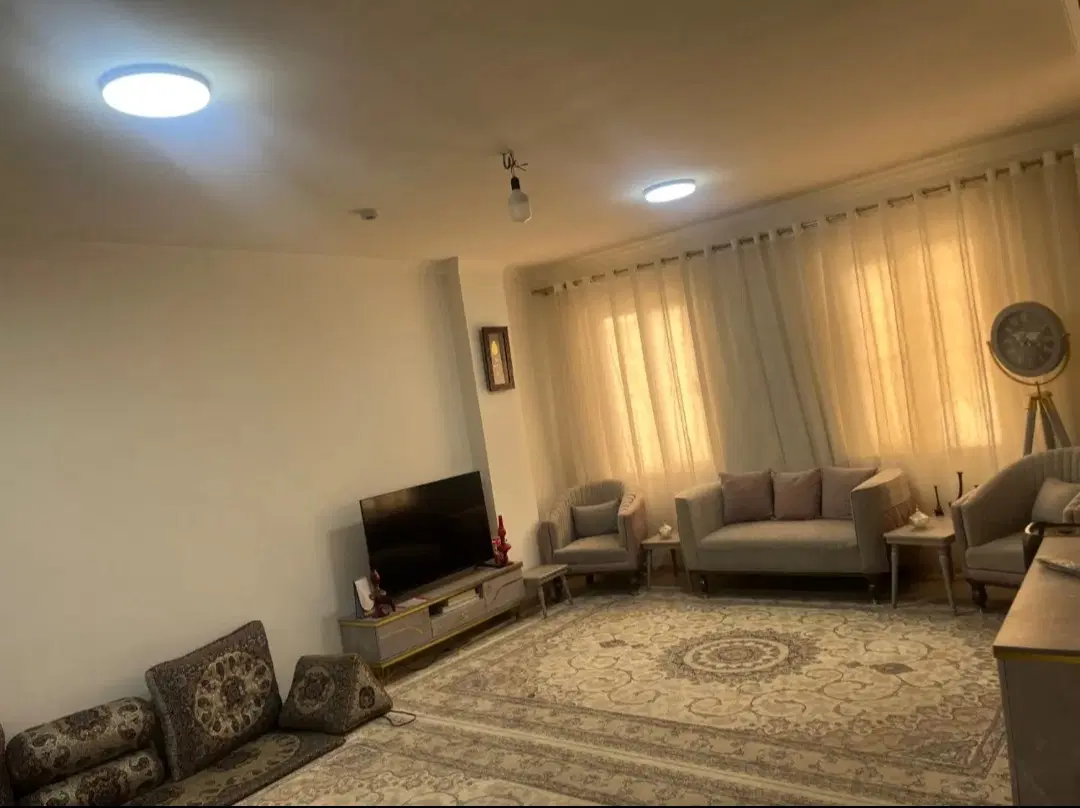 اپارتمان_ اجاری_ ازاد شهر