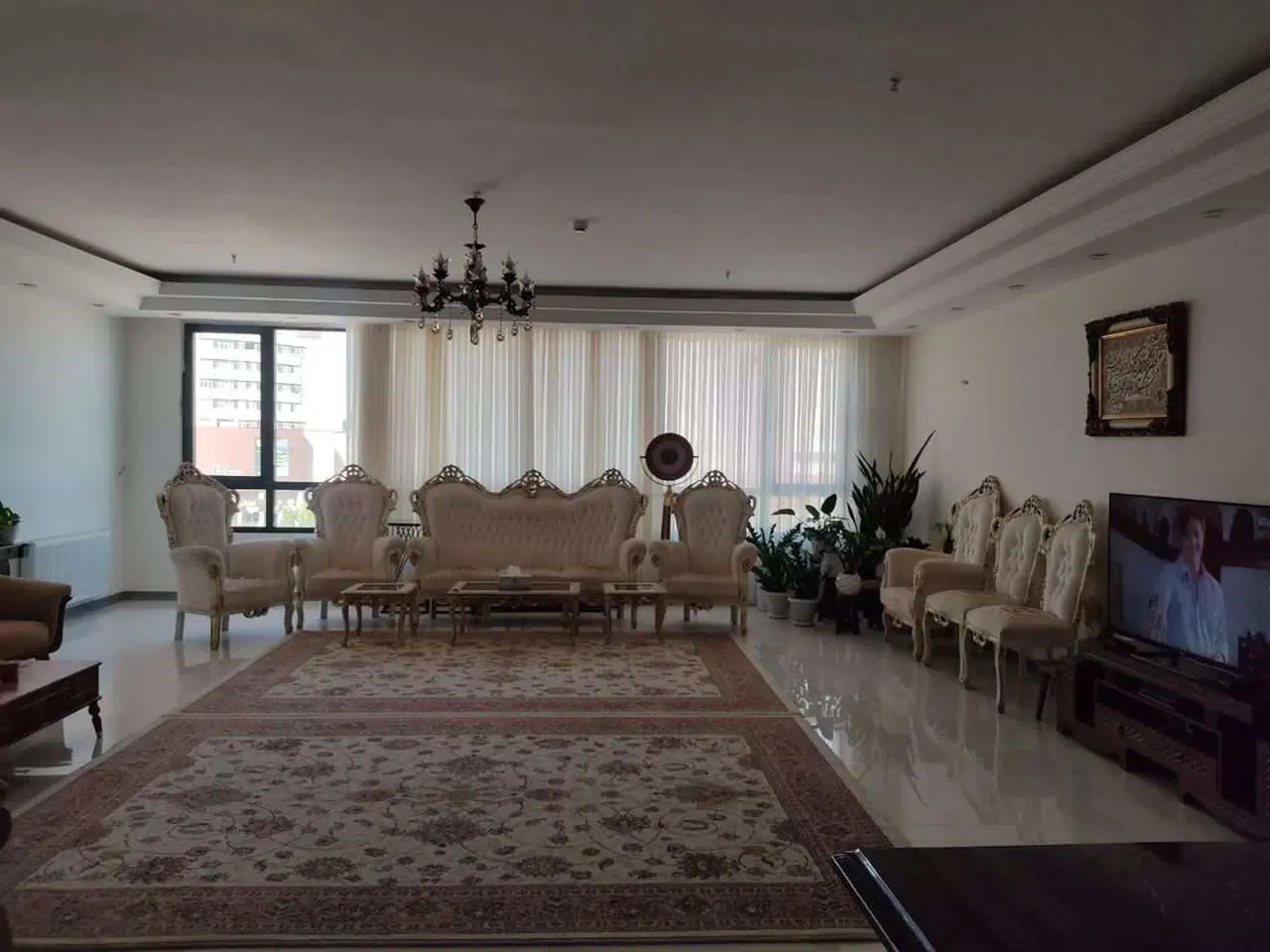 همکف حیاط دار شیک