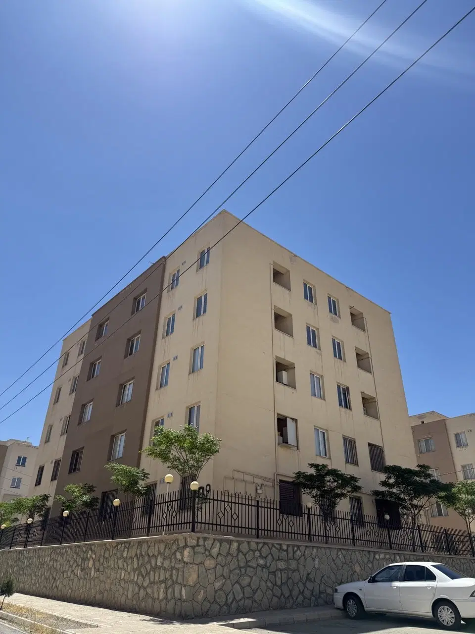 فروش آپارتمان فول لاکچری فاز۴ تاپ لوکیشن