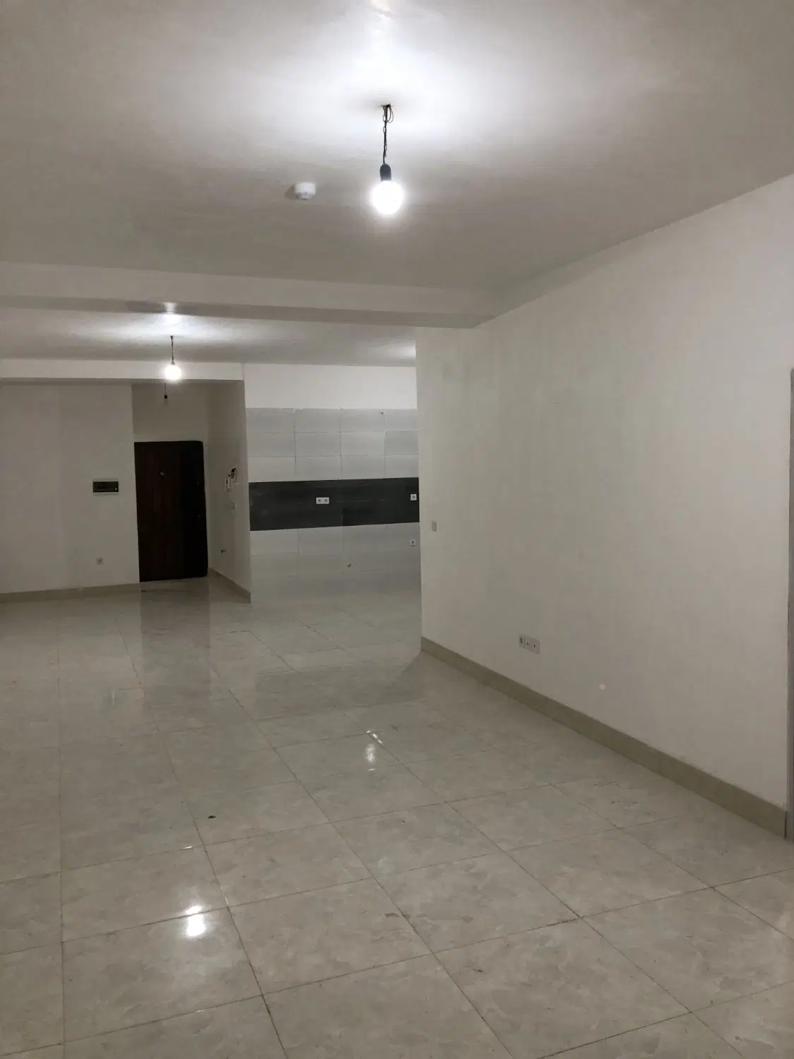 103 متر جهان آرا رو به نما نوساز