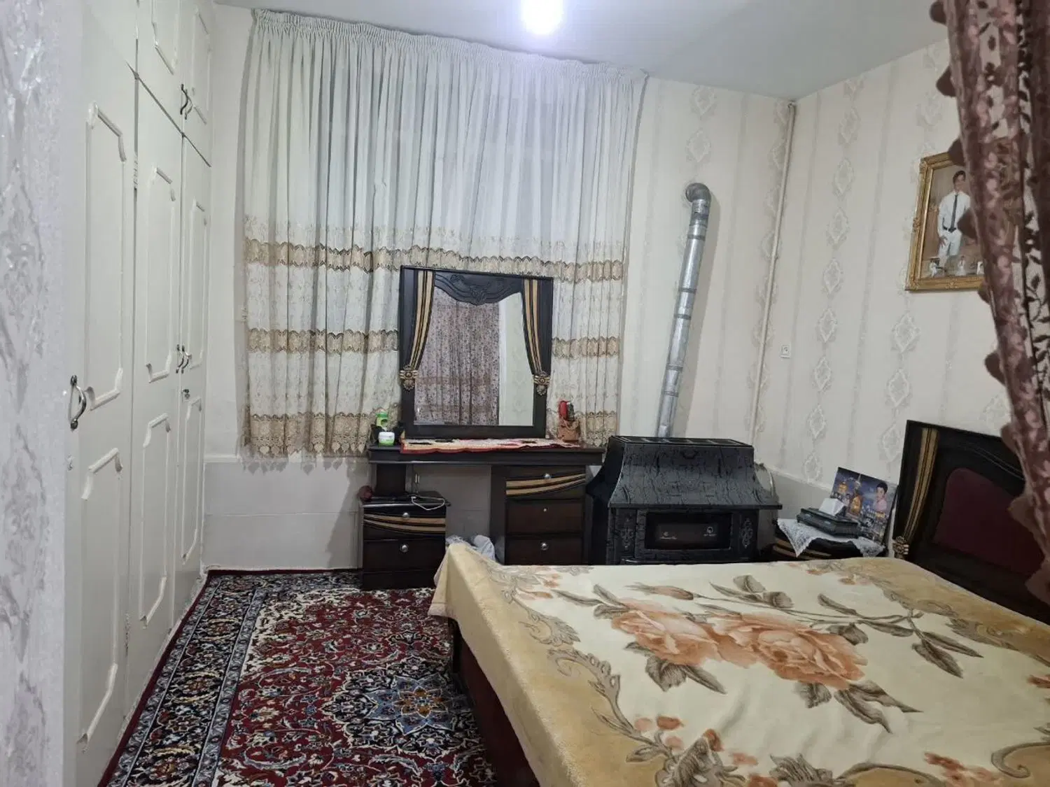 خانه ویلایی دو طبقه مجزا