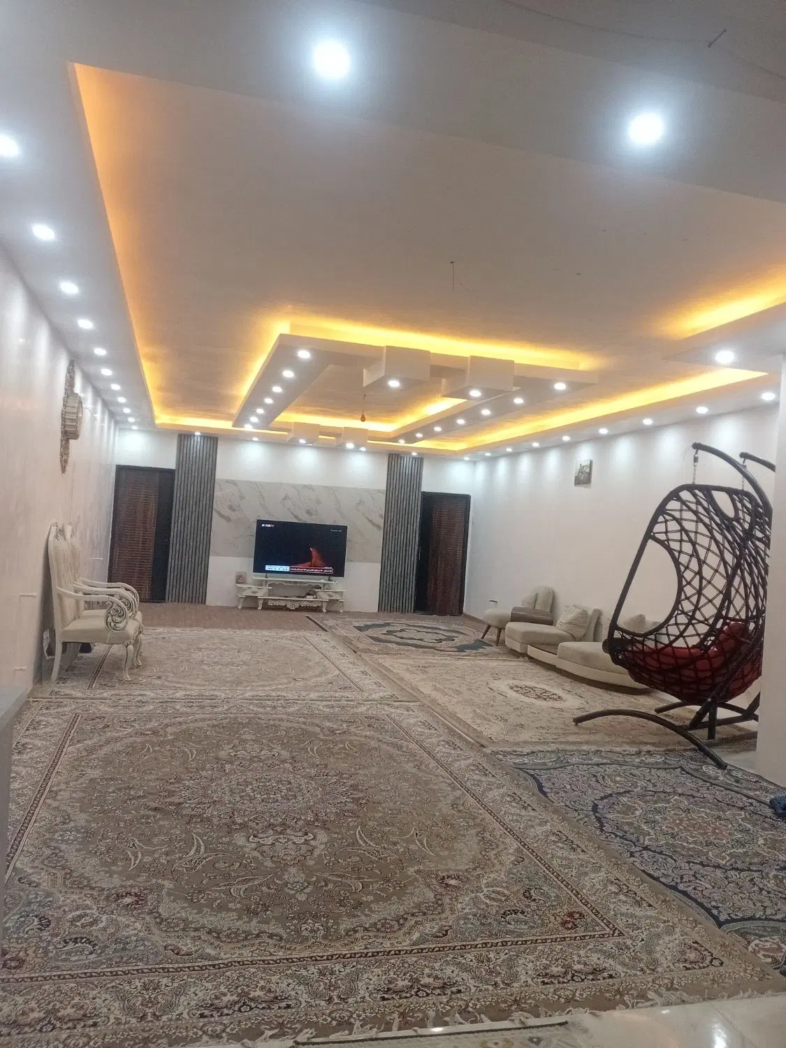 اجاره منزل متراژ بالا ۱۴۰ متر برای تولد و عروسی
